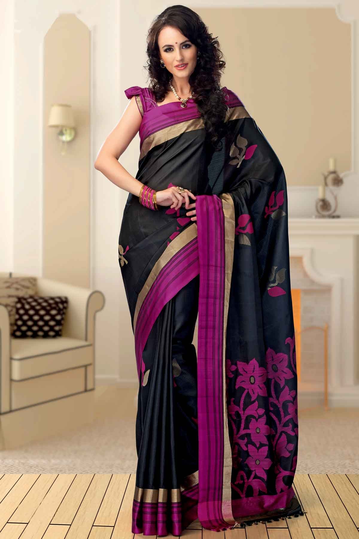 Tips On Selecting a Saree Which Suits Your Body Shape | Which Type of Saree Suits Your Body Shape