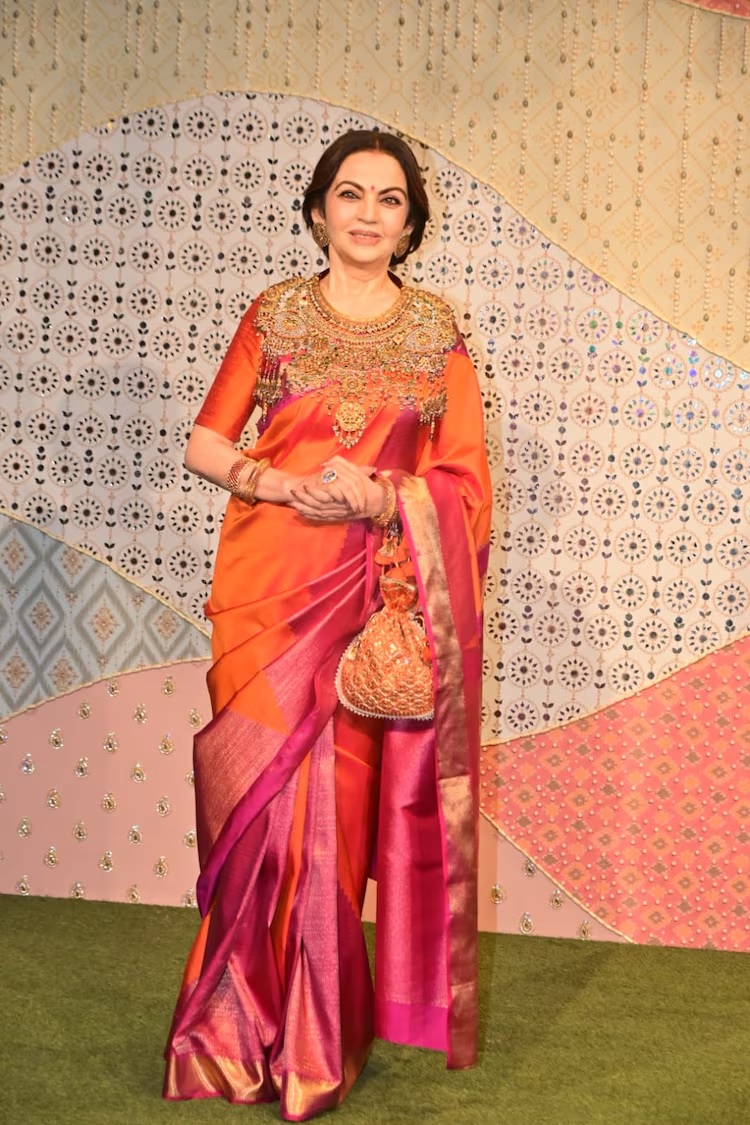 Nita ambani in Ganesh chathurti 2026 celebrations 1